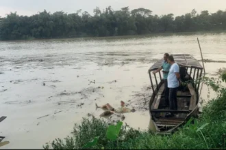 গোলাপগঞ্জে সুরমা নদী থেকে অর্ধগলিত অজ্ঞাত মরদেহ উদ্ধার - Surma Times | Sylhet News
