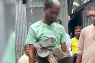 ধর্ষণ অভিযোগে গণপিটুনি শেষে মাথা ন্যাড়া করে পুলিশে সোপর্দ 22 ধর্ষণ অভিযোগে গণপিটুনি শেষে মাথা ন্যাড়া করে পুলিশে সোপর্দ - Surma Times | Sylhet News