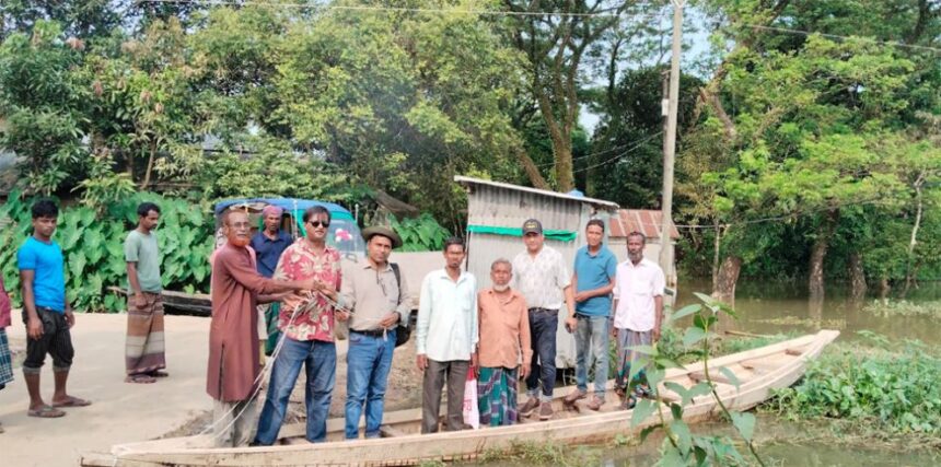সুনামগঞ্জের দুর্গম আন্তপুরে বদলে গেল শিক্ষার ছবি -সাঁতার কেটে স্কুলে যাওয়া শিশুরা এবার পেল নৌকা! 1 সুনামগঞ্জের দুর্গম আন্তপুরে বদলে গেল শিক্ষার ছবি -সাঁতার কেটে স্কুলে যাওয়া শিশুরা এবার পেল নৌকা! - Surma Times | Sylhet News