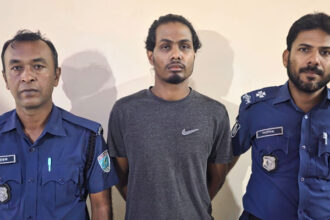 ফেসবুকে ভাইরাল অস্ত্রের মহড়া, গোলাপগঞ্জে আরেক আসামি গ্রেফতার - Surma Times | Sylhet News