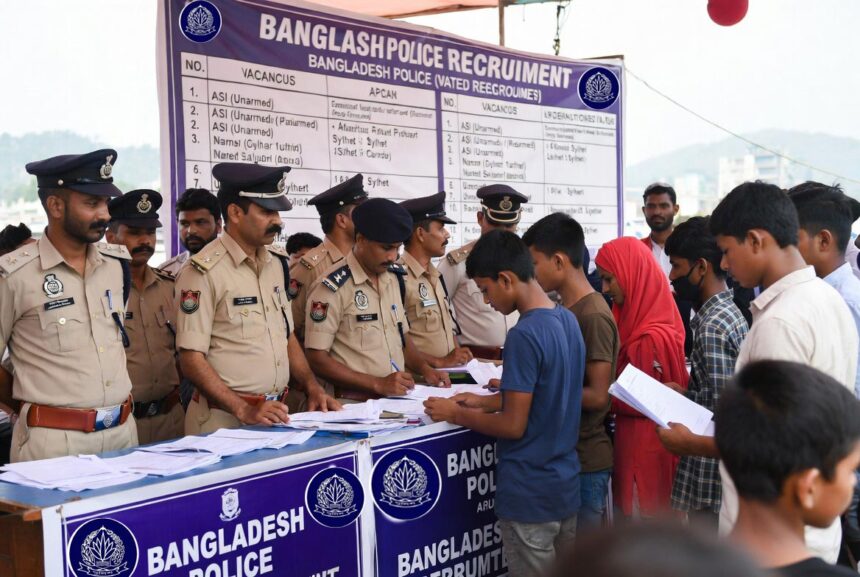 পুলিশে ২ হাজার এএসআই নিয়োগ, সিলেট বিভাগে ১৩৮টি শূন্য পদ 1 পুলিশে ২ হাজার এএসআই নিয়োগ, সিলেট বিভাগে ১৩৮টি শূন্য পদ - Surma Times | Sylhet News