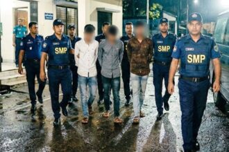 ঝটিকা মিছিলের পর সিলেটে অভিযান, নিষিদ্ধ সংগঠনের আরও ৪ নেতাকর্মী গ্রেফতার 22 ঝটিকা মিছিলের পর সিলেটে অভিযান, নিষিদ্ধ সংগঠনের আরও ৪ নেতাকর্মী গ্রেফতার - Surma Times | Sylhet News