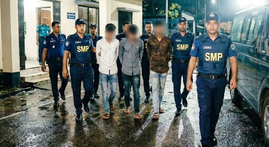 ঝটিকা মিছিলের পর সিলেটে অভিযান, নিষিদ্ধ সংগঠনের আরও ৪ নেতাকর্মী গ্রেফতার 1 ঝটিকা মিছিলের পর সিলেটে অভিযান, নিষিদ্ধ সংগঠনের আরও ৪ নেতাকর্মী গ্রেফতার - Surma Times | Sylhet News