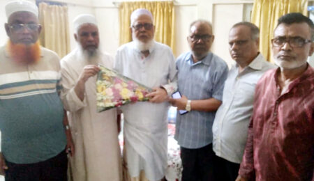 অধ্যাপক মো. শফিককে দেখতে গণদাবি পরিষদের নেতৃবৃন্দ - Surma Times | Sylhet News