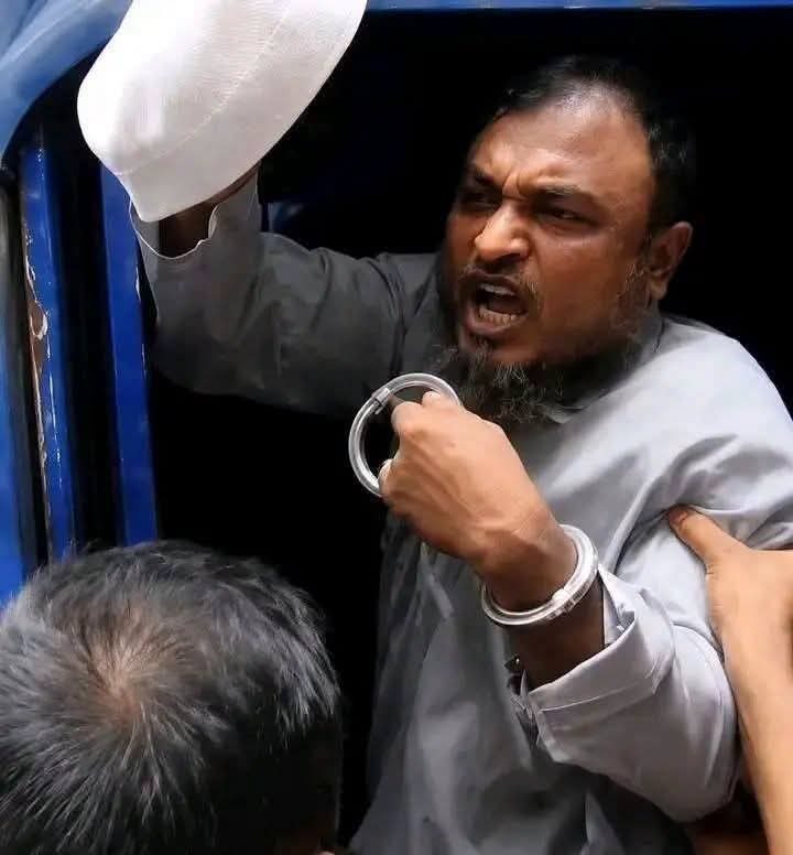 সুরঞ্জিত সেনগুপ্ত হত্যাচেষ্টা মামলায় রায় বাতিলের পর ফাসির রায় -হাফেজ আরিফের মুক্তির দাবি 1 সুরঞ্জিত সেনগুপ্ত হত্যাচেষ্টা মামলায় রায় বাতিলের পর ফাসির রায় -হাফেজ আরিফের মুক্তির দাবি - Surma Times | Sylhet News