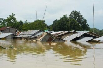 সিলেটে কুশিয়ারা বিপৎসীমার ওপরে, উত্তর-পূর্বাঞ্চলে বন্যার আশঙ্কা 22 সিলেটে কুশিয়ারা বিপৎসীমার ওপরে, উত্তর-পূর্বাঞ্চলে বন্যার আশঙ্কা - Surma Times | Sylhet News