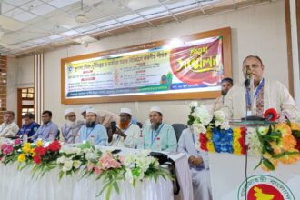 “ইমামরা সমাজ সংস্কারের কারিগর”, গোলাপগঞ্জে এমপি এমরান চৌধুরী 8 “ইমামরা সমাজ সংস্কারের কারিগর”, গোলাপগঞ্জে এমপি এমরান চৌধুরী - Surma Times | Sylhet News