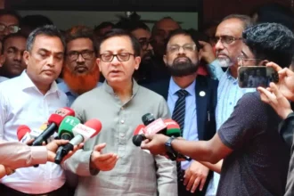 মাজার কমিটি নিয়ে বিতর্ক, ‘রাজনীতি নয় দক্ষতার ভিত্তিতে গঠন’ বললেন বাণিজ্যমন্ত্রী - Surma Times | Sylhet News