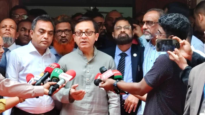 মাজার কমিটি নিয়ে বিতর্ক, ‘রাজনীতি নয় দক্ষতার ভিত্তিতে গঠন’ বললেন বাণিজ্যমন্ত্রী - Surma Times | Sylhet News