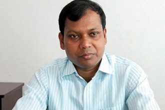 দায়িত্বে থাকতেই সাবেক ডিসি সারওয়ার আলমকে ৬ লাখ টাকার জরিমানা! - Surma Times | Sylhet News