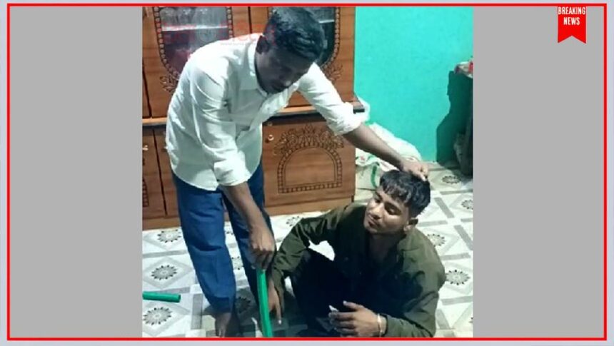 ফেসবুক লাইভে যুবককে মারধর, ইউপি সদস্য জয়নালের বিরুদ্ধে তদন্তের আশ্বাস 1 ফেসবুক লাইভে যুবককে মারধর, ইউপি সদস্য জয়নালের বিরুদ্ধে তদন্তের আশ্বাস - Surma Times | Sylhet News