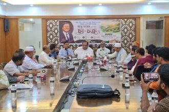 নিউইয়র্ক প্রবাসী সাংবাদিক আবু তাহেরের সম্মানে সিলেট জেলা পরিষদে চা-চক্র 8 নিউইয়র্ক প্রবাসী সাংবাদিক আবু তাহেরের সম্মানে সিলেট জেলা পরিষদে চা-চক্র - Surma Times | Sylhet News