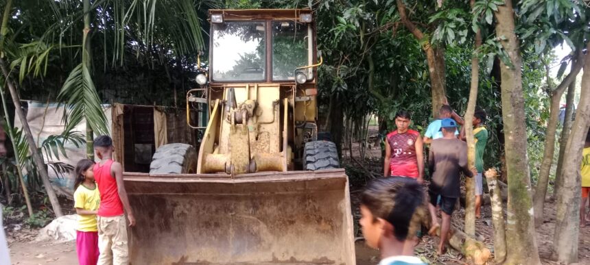 ছাতকে অভিযানেও থামছে না অবৈধ বালু-পাথর উত্তোলন, ৫ মামলায়ও অধরা মূল হোতারা - Surma Times | Sylhet News