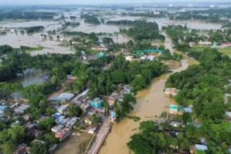 সিলেটে ৭২ ঘণ্টার মধ্যে বন্যার আশঙ্কা, বাড়ছে সুরমা-কুশিয়ারার পানি 6 সিলেটে ৭২ ঘণ্টার মধ্যে বন্যার আশঙ্কা, বাড়ছে সুরমা-কুশিয়ারার পানি - Surma Times | Sylhet News