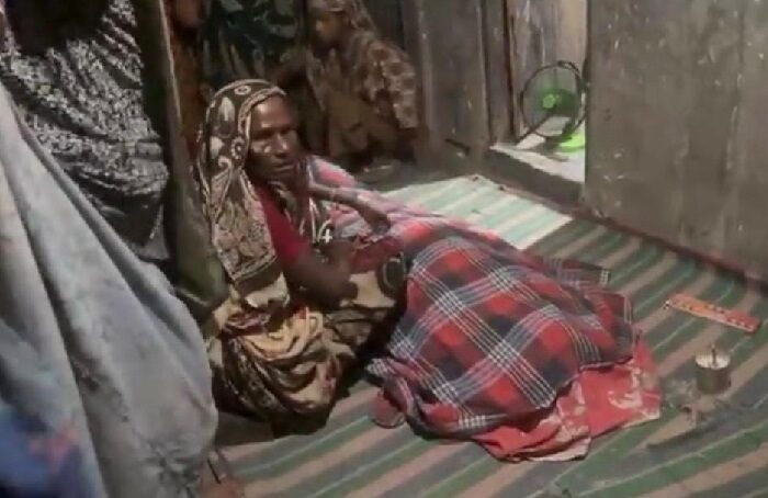 গোলাপগঞ্জে ট্রাক থেকে মালামাল নামানোর সময় বিদ্যুৎস্পৃষ্ট হয়ে দুই শ্রমিকের মৃত্যু - Surma Times | Sylhet News