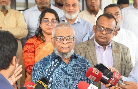 মধ্যপ্রাচ্যসহ বিভিন্ন দেশে শ্রমবাজার দ্রুত খুলবে: প্রবাসীকল্যাণ মন্ত্রী - Surma Times | Sylhet News