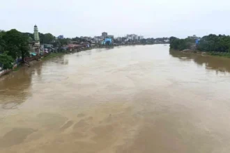 বিপৎসীমার ওপর দিয়ে সুরমা-কুশিয়ারার পানি -বন্যা পরিস্থিতির অবনতির আশঙ্কা - Surma Times | Sylhet News