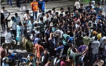সিএনজি ভাড়া দ্বিগুণের প্রতিবাদে এমসি কলেজ শিক্ষার্থীদের সড়ক অবরোধ, পরে প্রত্যাহার - Surma Times | Sylhet News