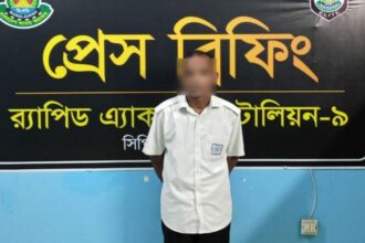 গৃহবধূকে নির্যাতন, গোপনে ভিডিও ধারণ; শ্রীমঙ্গলে শাহিন গ্রেফতার 10 গৃহবধূকে নির্যাতন, গোপনে ভিডিও ধারণ; শ্রীমঙ্গলে শাহিন গ্রেফতার - Surma Times | Sylhet News