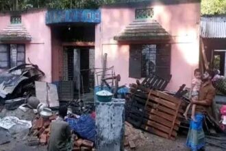 জকিগঞ্জে অগ্নিকাণ্ডে অবসরপ্রাপ্ত দুই শিক্ষকের বসতঘর পুড়ে ৩০ লাখ টাকার ক্ষতি - Surma Times | Sylhet News