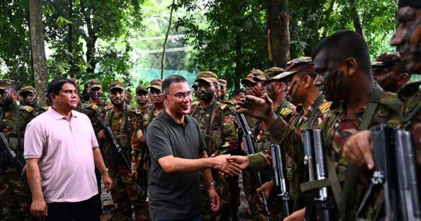 বাবুগঞ্জের বিস্তীর্ণ জঙ্গলে সেনাবাহিনীর গ্রীষ্মকালীন মহড়া পরিদর্শনে প্রধানমন্ত্রী 1 বাবুগঞ্জের বিস্তীর্ণ জঙ্গলে সেনাবাহিনীর গ্রীষ্মকালীন মহড়া পরিদর্শনে প্রধানমন্ত্রী - Surma Times | Sylhet News