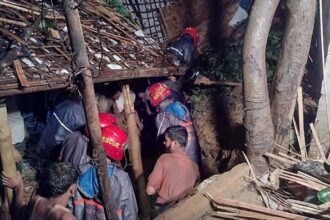 কক্সবাজারে পাহাড়ধস: রোহিঙ্গা ক্যাম্পে ৮ জন নিহত, শহরে আরও একজন 24 কক্সবাজারে পাহাড়ধস: রোহিঙ্গা ক্যাম্পে ৮ জন নিহত, শহরে আরও একজন - Surma Times | Sylhet News