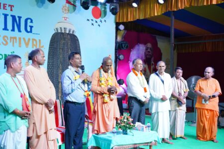 বিদায়ী কমিশনার আব্দুল কদ্দুস চৌধুরীর সম্প্রীতির বার্তা - Surma Times | Sylhet News