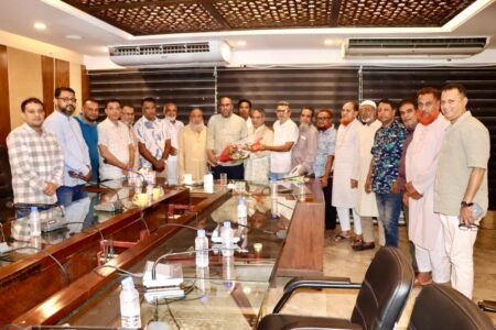 মহানগরের ছয় থানা বিএনপি নেতাদের সঙ্গে সিসিক প্রশাসকের মতবিনিময় - Surma Times | Sylhet News