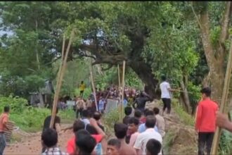 মাইকে ঘোষণা দিয়ে ৩ গ্রামের ভয়াবহ সংঘর্ষ, আহত ৪০ 22 মাইকে ঘোষণা দিয়ে ৩ গ্রামের ভয়াবহ সংঘর্ষ, আহত ৪০ - Surma Times | Sylhet News