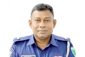 বিয়ানীবাজারে নতুন ওসির দায়িত্বে মাহফুজুল কবির, বদলি হলেন ওমর ফারুক 22 বিয়ানীবাজারে নতুন ওসির দায়িত্বে মাহফুজুল কবির, বদলি হলেন ওমর ফারুক - Surma Times | Sylhet News