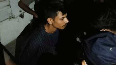 ডেমরায় জঙ্গি ‘ওস্তাদ’ গ্রেপ্তার, হেফাজত থেকে দুটি হাতবোমা উদ্ধার - Surma Times | Sylhet News