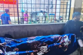 গোয়াইনঘাটে মেয়েকে ধর্ষণের অভিযোগ করায় পুলিশের উপস্থিতিতেই বাবাকে কুপিয়ে খুন - Surma Times | Sylhet News