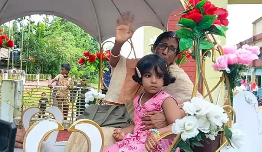 ৩৯ বছরের শিক্ষিকা বেলা রানী দেবকে রাজকীয় বিদায় 1 ৩৯ বছরের শিক্ষিকা বেলা রানী দেবকে রাজকীয় বিদায় - Surma Times | Sylhet News