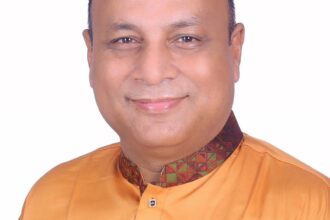 সিলেট-৬ আসনের সাংসদ এমরান চৌধুরী সংসদীয় স্থায়ী কমিটির সদস্য 8 সিলেট-৬ আসনের সাংসদ এমরান চৌধুরী সংসদীয় স্থায়ী কমিটির সদস্য - Surma Times | Sylhet News