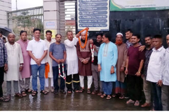 জামিনে মুক্ত আবুল কালাম মেম্বারকে স্বেচ্ছাসেবক দলের সংবর্ধনা 26 জামিনে মুক্ত আবুল কালাম মেম্বারকে স্বেচ্ছাসেবক দলের সংবর্ধনা - Surma Times | Sylhet News