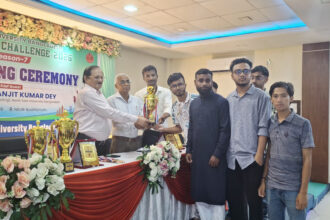 নর্থ ইস্ট ইউনিভার্সিটিতে ক্রীড়া প্রতিযোগিতার পুরস্কার বিতরণ, ৬০ বিজয়ীর হাতে ট্রফি 10 নর্থ ইস্ট ইউনিভার্সিটিতে ক্রীড়া প্রতিযোগিতার পুরস্কার বিতরণ, ৬০ বিজয়ীর হাতে ট্রফি - Surma Times | Sylhet News