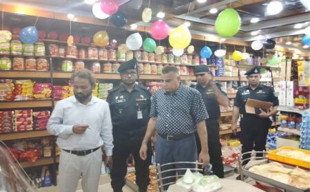 মৌলভীবাজারে ভোক্তা অধিকার আইন লঙ্ঘন: ৩ প্রতিষ্ঠানকে ৩৯ হাজার টাকা জরিমানা - Surma Times | Sylhet News