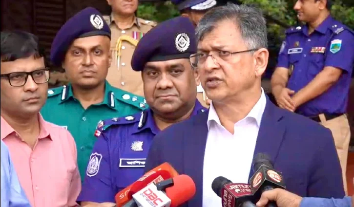 বেনজীর আহমেদকে ফেরাতে দুবাইয়ে ল ফার্ম নিয়োগ করেছে সরকার: স্বরাষ্ট্রমন্ত্রী 1 বেনজীর আহমেদকে ফেরাতে দুবাইয়ে ল ফার্ম নিয়োগ করেছে সরকার: স্বরাষ্ট্রমন্ত্রী - Surma Times | Sylhet News