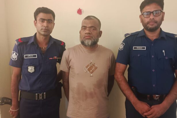 নাশকতার মামলায় আওয়ামী লীগ নেতা হাজী স্বপন মিয়া গ্রেপ্তার, ছাতকে বিতর্কের ঝড় 2 নাশকতার মামলায় আওয়ামী লীগ নেতা হাজী স্বপন মিয়া গ্রেপ্তার, ছাতকে বিতর্কের ঝড় - Surma Times | Sylhet News