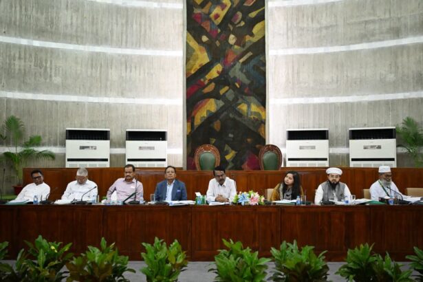 ডাক-টেলিযোগাযোগ স্থায়ী কমিটির প্রথম বৈঠক, এআই ও নিরাপদ ইন্টারনেটে গুরুত্ব - Surma Times | Sylhet News