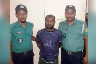 সিলেটে দুর্ধর্ষ ডাকাত সবুজ গ্রেপ্তার 6 সিলেটে দুর্ধর্ষ ডাকাত সবুজ গ্রেপ্তার - Surma Times | Sylhet News