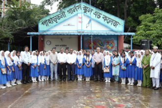 প্লাস্টিক বর্জ্য ব্যবস্থাপনায় শিক্ষার্থীদের সম্পৃক্ত করছে ইউনিলিভার - Surma Times | Sylhet News
