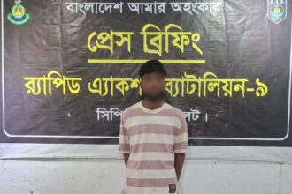 ভাইয়ের ছু/রিকাঘাতে বোন হ/ত্যার ঘটনায় নবীগঞ্জের শাহীন মিয়া গ্রেফতার 80 ভাইয়ের ছু/রিকাঘাতে বোন হ/ত্যার ঘটনায় নবীগঞ্জের শাহীন মিয়া গ্রেফতার - Surma Times | Sylhet News