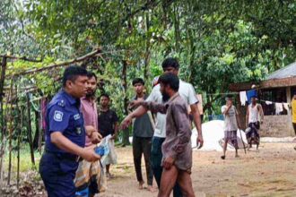 জৈন্তাপুরে দুই মেম্বারের সমর্থক পক্ষের সংঘর্ষ, ওসিসহ আহত ২৫, ভাঙচুর অন্তত ১০ বাড়ি - Surma Times | Sylhet News