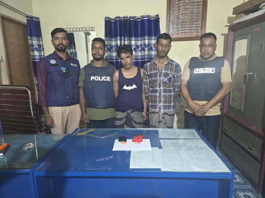 ছাতকে ১৩০ পিস ইয়াবাসহ দুই ব্যবসায়ী গ্রেপ্তার 1 ছাতকে ১৩০ পিস ইয়াবাসহ দুই ব্যবসায়ী গ্রেপ্তার - Surma Times | Sylhet News