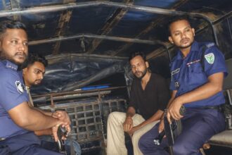 ছাতকে ঝটিকা মিছিলে দুই ছাত্রলীগ কর্মী আটক - Surma Times | Sylhet News