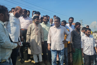 ৮৬ কোটি টাকার সড়কে নিম্নমানের কাজের অভিযোগ, এমপির বিরুদ্ধে কোটি টাকা চাঁদা দাবির অভিযোগ! - Surma Times | Sylhet News